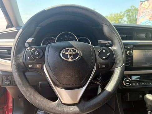 Used 2014 Toyota Corolla LE FWD image 10