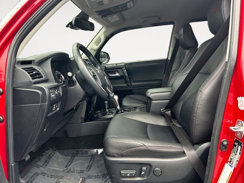 Used 2023 Toyota 4Runner TRD Off-Road Premium image 15