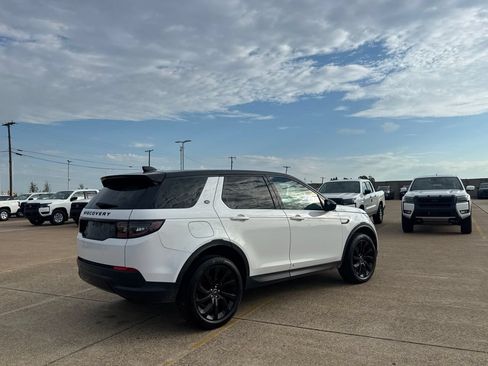 Used 2020 Land Rover Discovery Sport SE AWD/4WD image 25