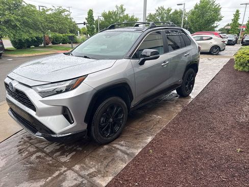 Used 2024 Toyota RAV4 XSE w/ Weather Package AWD/4WD image 7