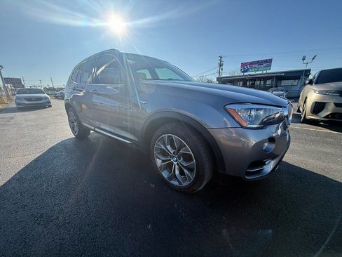 Used 2016 BMW X3 xDrive28i image 1