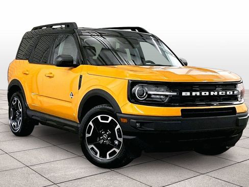 Certified 2022 Ford Bronco Sport Outer Banks image 2