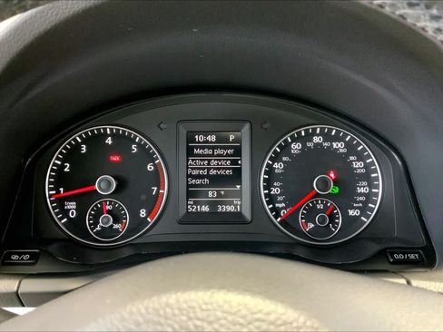 Used 2016 Volkswagen Eos Komfort FWD image 26