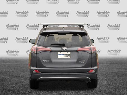 Used 2018 Toyota RAV4 Limited image 8