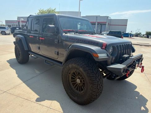 Used 2021 Jeep Gladiator Rubicon AWD/4WD image 3