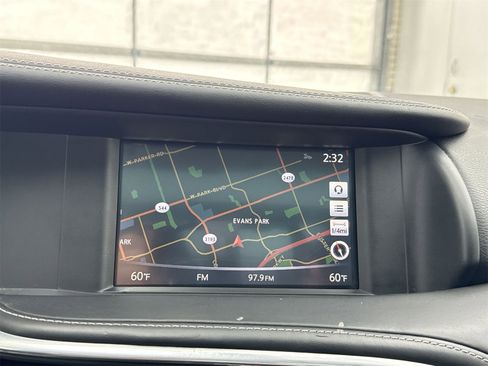 Used 2017 INFINITI QX30 Premium w/ Navigation Package image 27