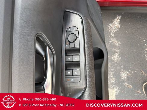 New 2026 Nissan Kicks SV w/ SV Premium Package FWD image 11