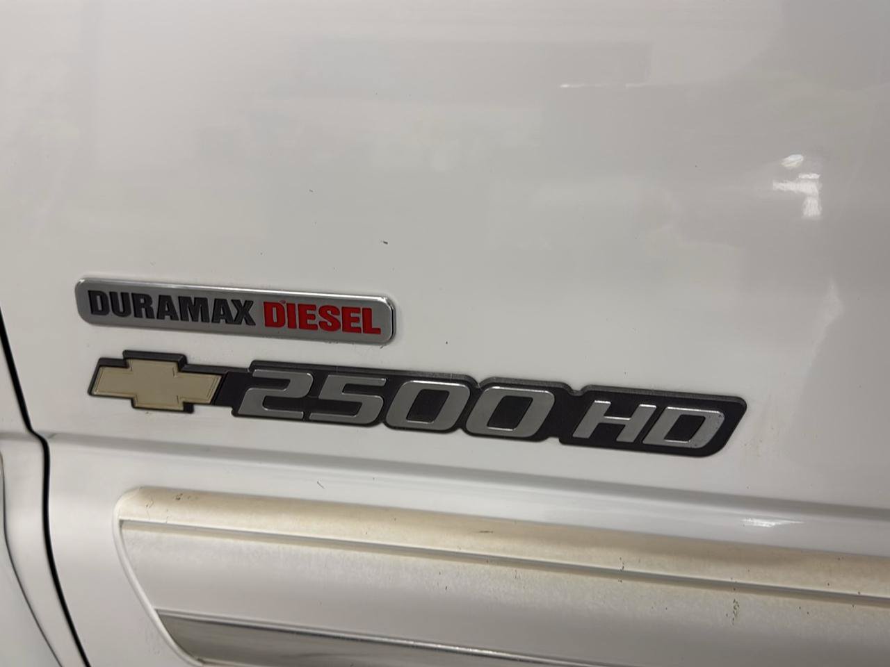 Used 2005 Chevrolet Silverado 2500 LT w/ Heavy-Duty Power Package AWD/4WD image 93