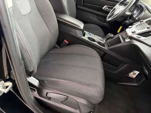 Used 2017 GMC Terrain SLE FWD image 22