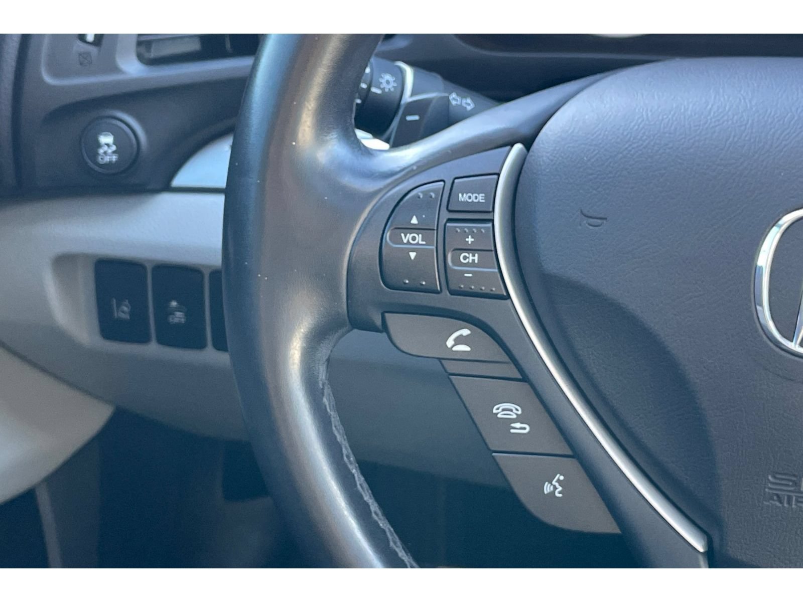 Used 2020 Acura ILX w/ Technology Package FWD image 35