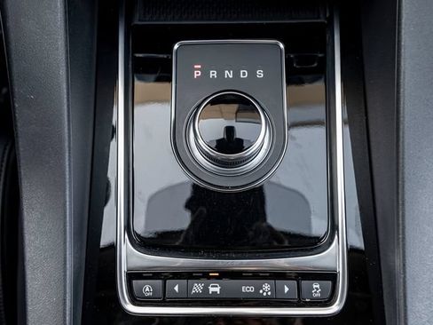 Used 2019 Jaguar F-PACE Premium AWD/4WD image 20