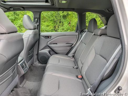 New 2026 Subaru Forester Premium AWD/4WD image 11