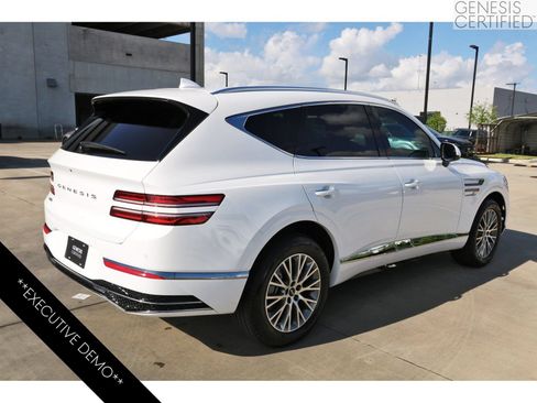 Used 2026 Genesis GV80 2.5T RWD image 9