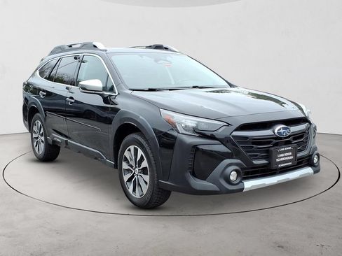 Used 2023 Subaru Outback Touring XT AWD/4WD image 3