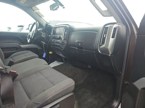 Used 2018 Chevrolet Silverado 1500 LT w/ All Star Edition image 13