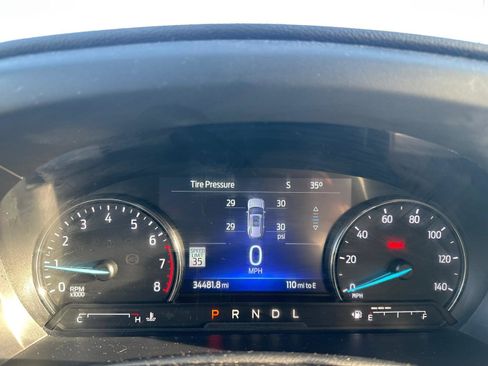 Used 2022 Ford Explorer XLT w/ Equipment Group 202A image 19