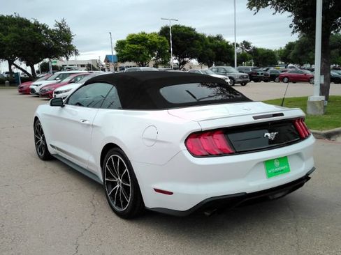 Used 2021 Ford Mustang Premium w/ Equipment Group 201A RWD image 12