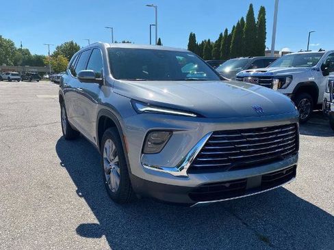 New 2026 Buick Enclave Preferred w/ Power Package image 9