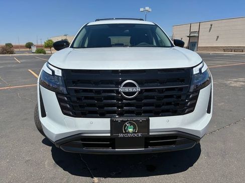 New 2026 Nissan Pathfinder SV FWD image 9
