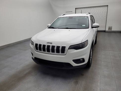 Used 2019 Jeep Cherokee Latitude w/ Popular Appearance Group image 15