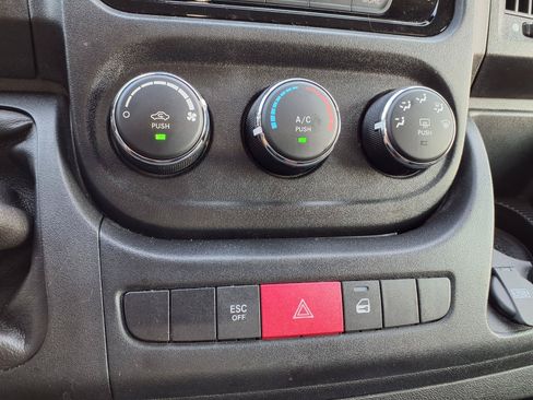 Used 2021 RAM ProMaster 1500 FWD image 12