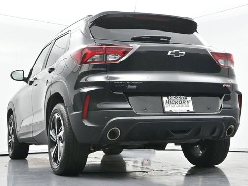 Used 2022 Chevrolet TrailBlazer RS w/ Sun and Liftgate Package AWD/4WD image 47
