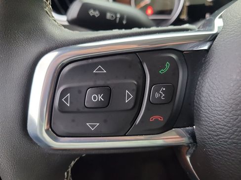 Used 2023 Jeep Wrangler Unlimited Sahara w/ LED Lighting Group AWD/4WD image 32