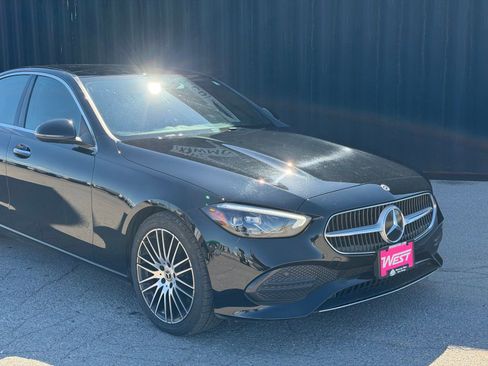 Used 2025 Mercedes-Benz C 300 4MATIC Sedan image 3