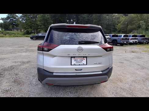 Certified 2023 Nissan Rogue SV AWD/4WD image 7