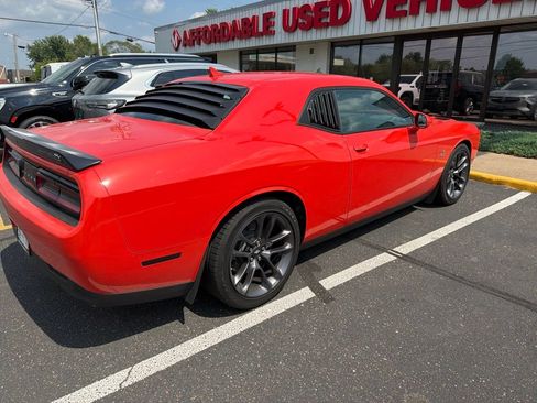 Used 2023 Dodge Challenger R/T Scat Pack RWD image 3