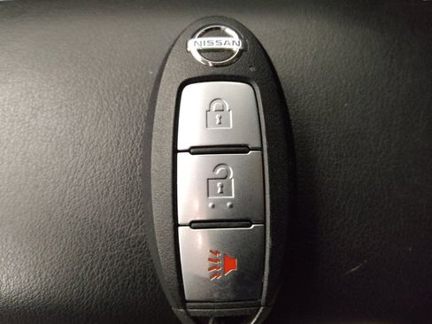 Used 2022 Nissan Murano S image 32