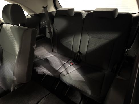 Used 2019 Kia Sorento FWD image 28