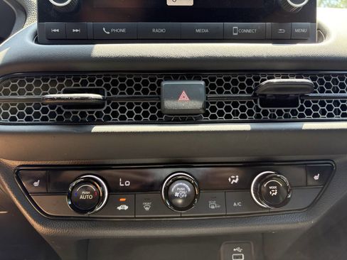 Used 2023 Honda HR-V Sport image 5