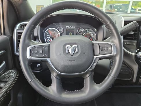 Used 2024 RAM 2500 Big Horn w/ Sport Appearance Package AWD/4WD image 20
