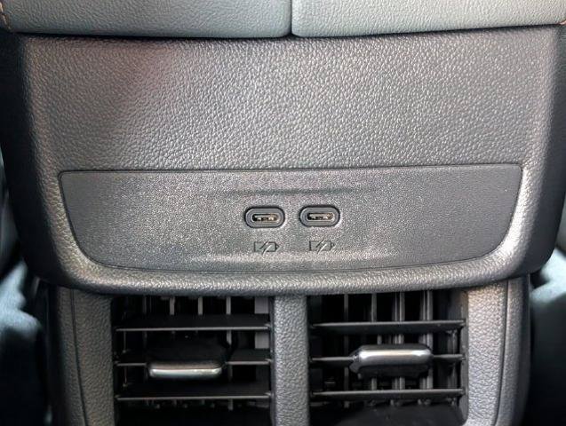New 2026 GMC Terrain AT4 w/ LPO, Black Badging Package AWD/4WD image 35