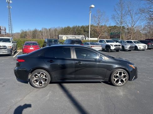 Used 2020 Toyota Corolla LE w/ Phone Cable & Charge Package image 5
