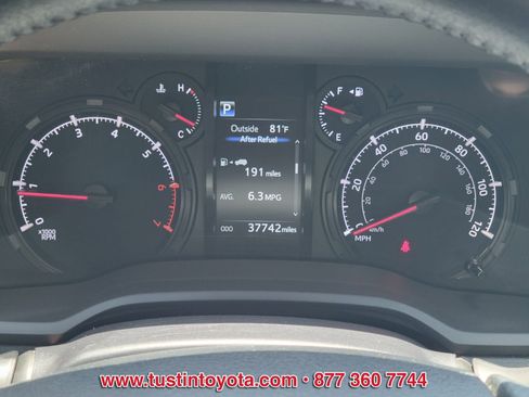 Certified 2023 Toyota 4Runner SR5 Premium w/ Moonroof Package AWD/4WD image 20