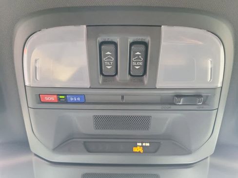 Used 2025 Subaru Impreza RS image 19