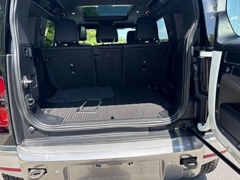 Certified 2023 Land Rover Defender 110 S AWD/4WD image 11