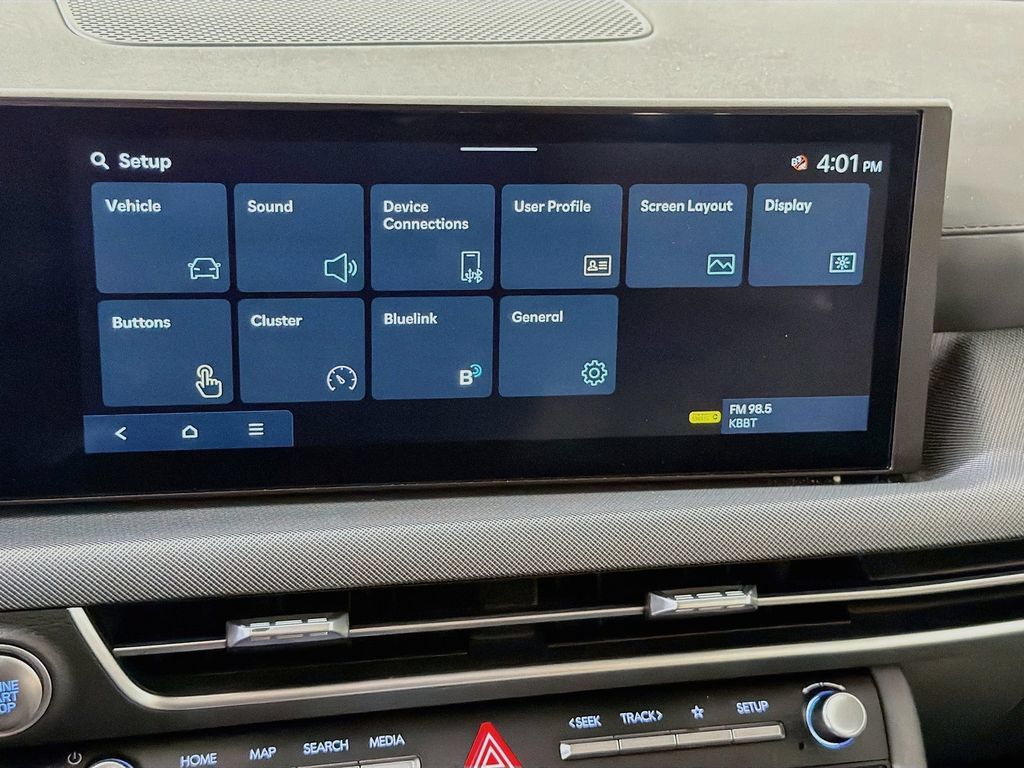 Used 2025 Hyundai Sonata SEL FWD image 29