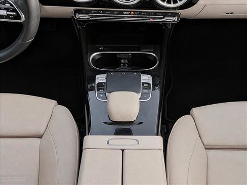 Certified 2020 Mercedes-Benz CLA 250 image 17