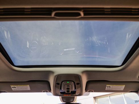 Used 2020 Audi A4 2.0T Premium Plus w/ Premium Plus Package image 17