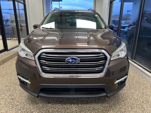 Used 2019 Subaru Ascent Limited w/ Popular Package #2A image 6