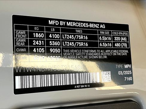 New 2025 Mercedes-Benz Sprinter 2500 image 18