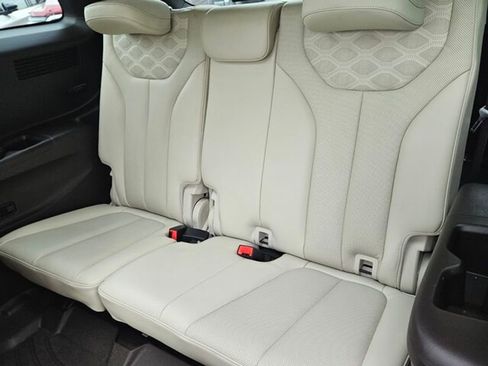 Used 2020 Hyundai Palisade Limited image 11