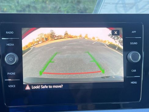 New 2026 Volkswagen Jetta SE image 17