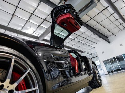 Used 2012 Mercedes-Benz SLS AMG Coupe image 18