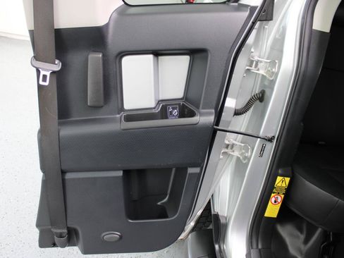 Used 2008 Toyota FJ Cruiser 2WD image 62