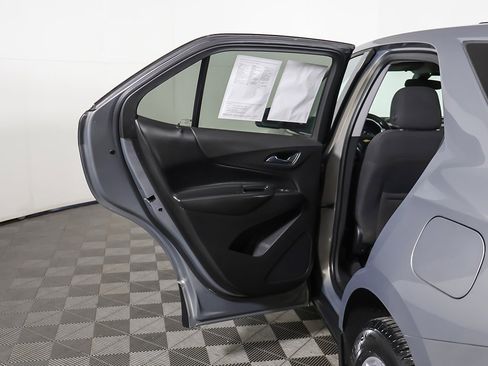 Used 2019 Chevrolet Equinox LT image 15
