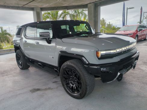 Used 2024 GMC Hummer EV 2X image 2